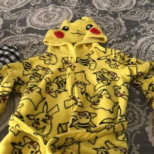 Boys pikachu bathrobe